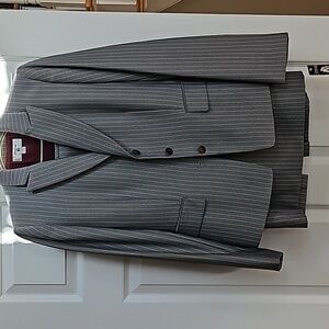 Vintage Stresa 2pc suit NWT grey and white pinstripe